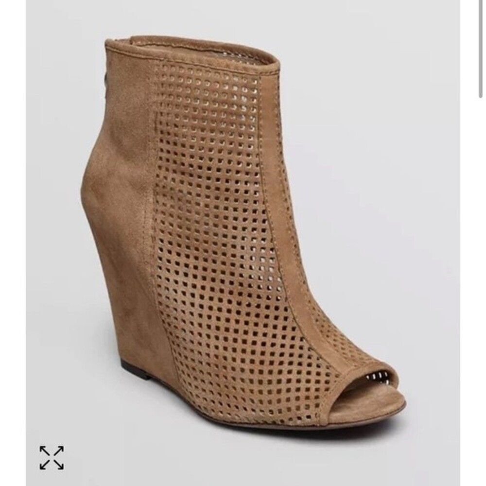 Sz 36.5 ASH Leather June Wedges